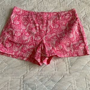 Vineyard Vines Shells All Over Print Shorts pink